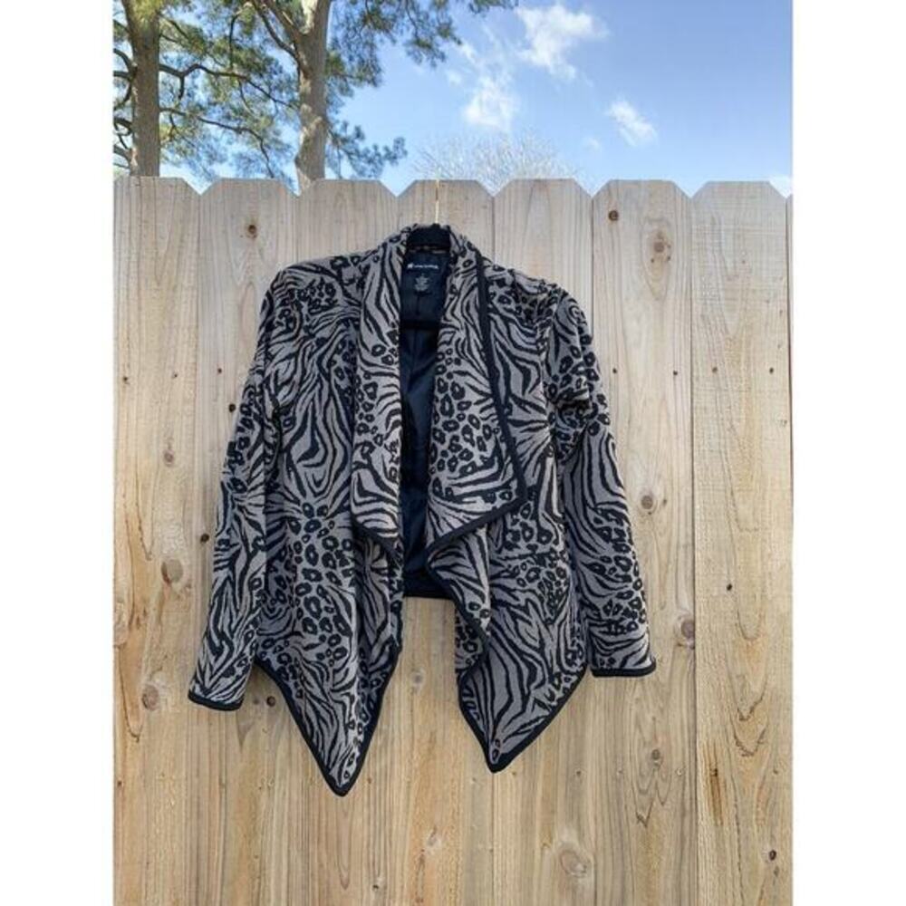 Valerie Bertinelli Cardigan Small Gray Black Cardigan Open Front Sweater Animal